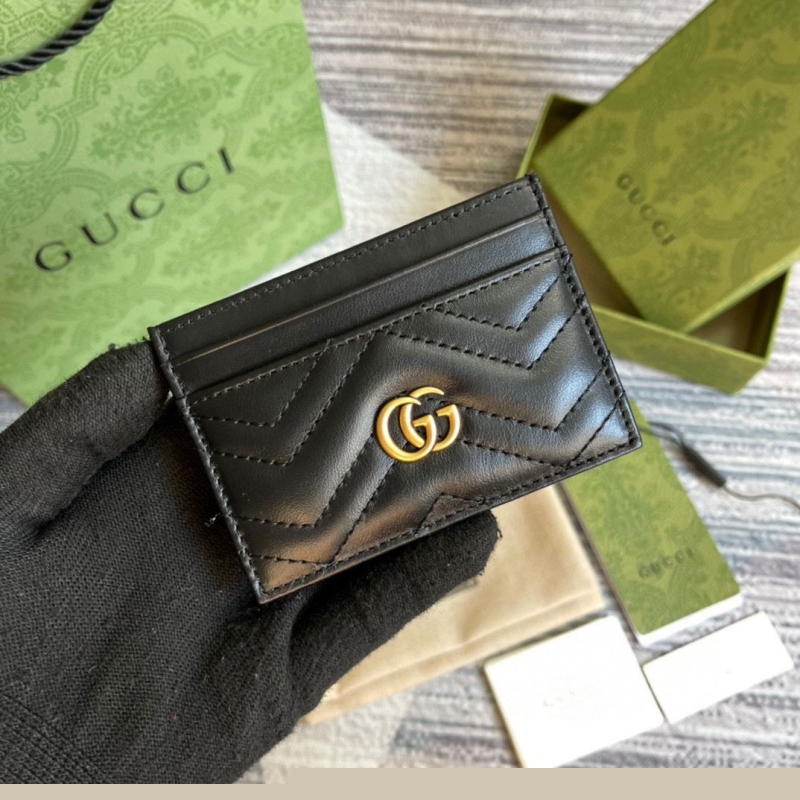 G*u*i wallets & purse